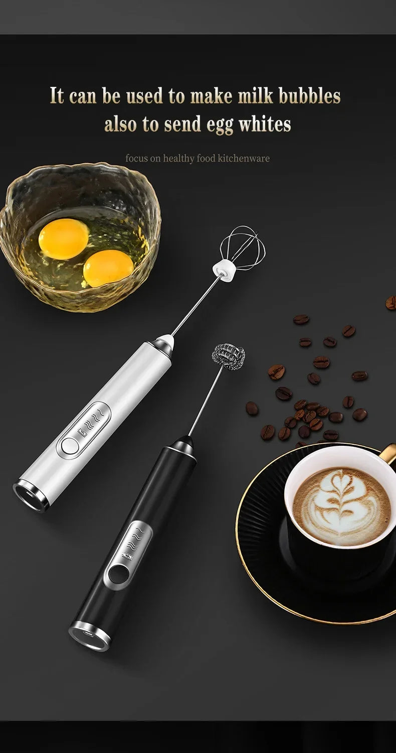 Electric Milk Frother – Stainless Steel, USB Rechargeable, 3 Speeds | Espumador de leche eléctrico de acero inoxidable – Recargable por USB, 3 velocidades.
