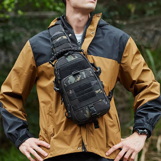 Tactical Chest Bag – Waterproof Sling Backpack for Outdoor Sports | Mochila de Pecho Táctica – Bolso Cruzado Impermeable para Deportes al Aire Libre