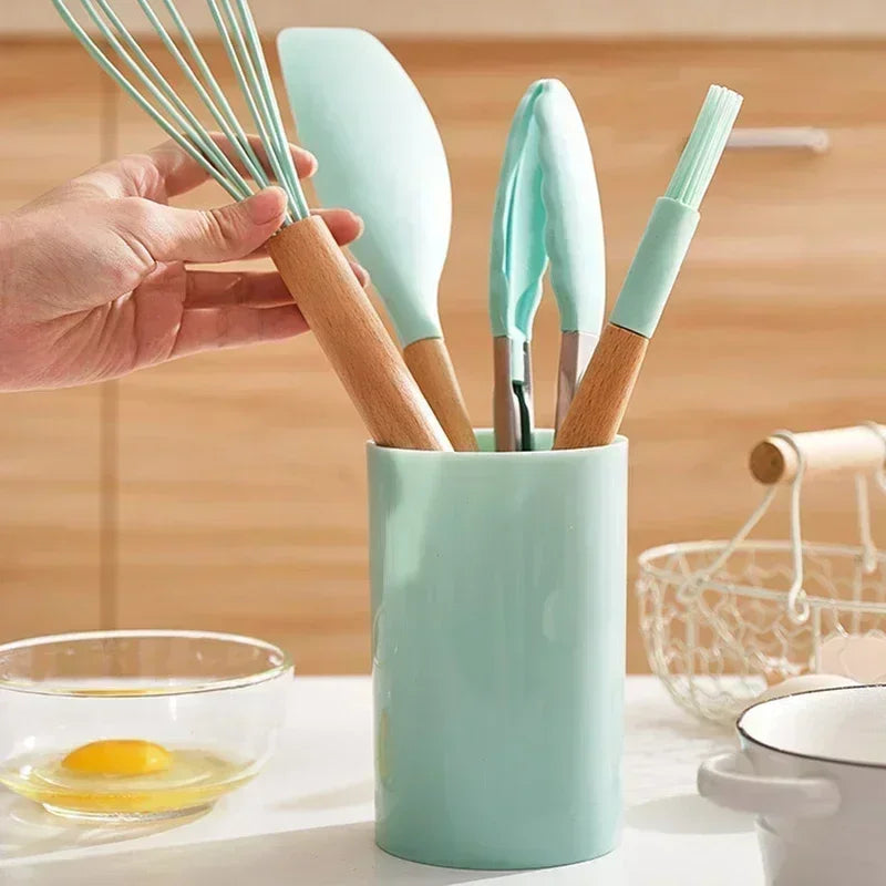 12-Piece Silicone & Wood Cooking Utensils Set | Juego de 12 Utensilios de Cocina de Silicona y Madera