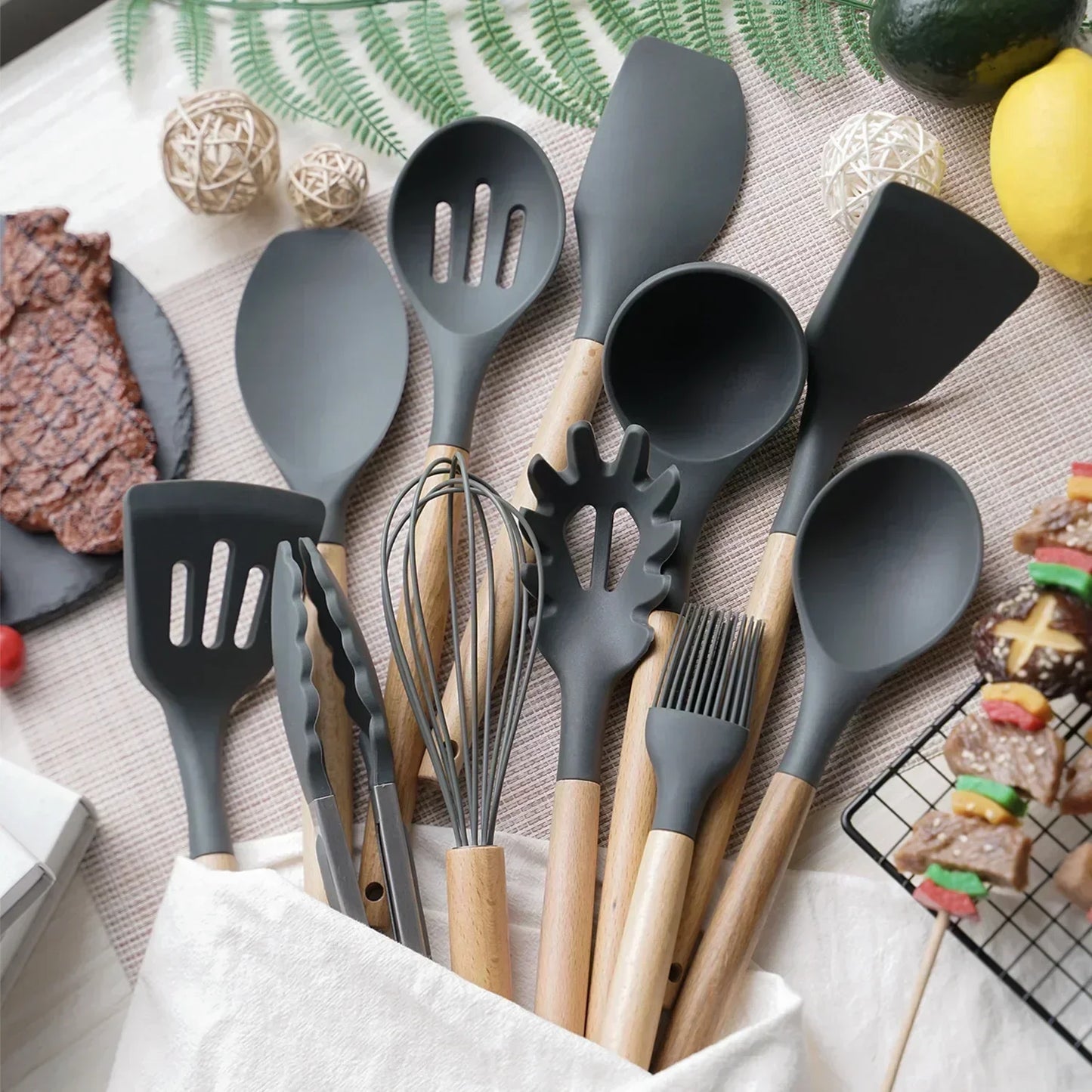 12-Piece Silicone & Wood Cooking Utensils Set | Juego de 12 Utensilios de Cocina de Silicona y Madera